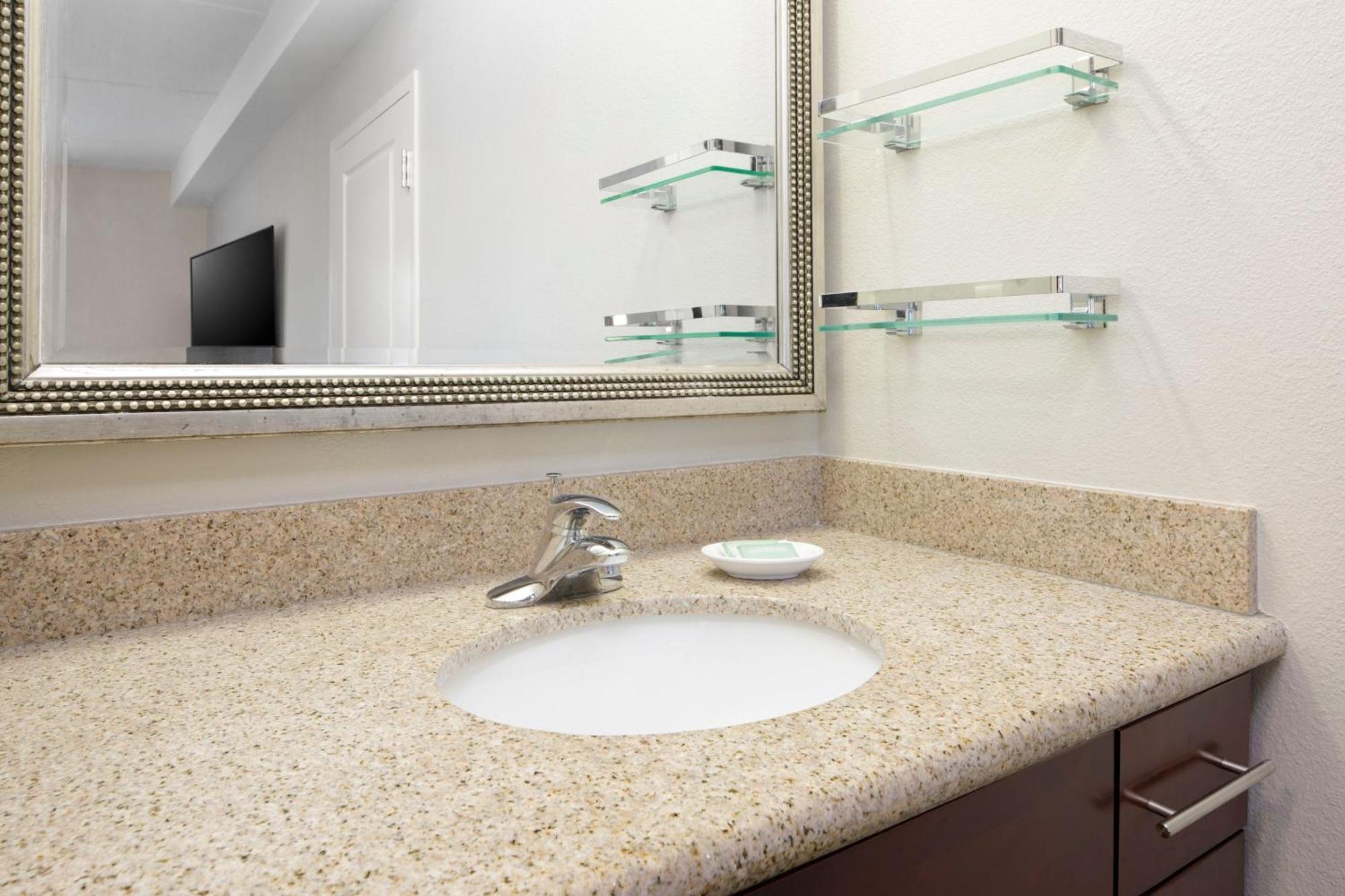 Residence Inn Newport News Airport Екстериор снимка